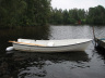  das in der Miete enthaltene Boot, ein Motor kann dazugemietet werden.